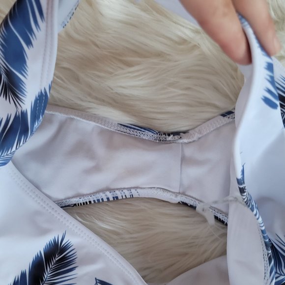 Two Piece Twist Simons Bikini Swimsuit Dark Blue Feather Print Spaghetti Strap M - Picture 8 of 12